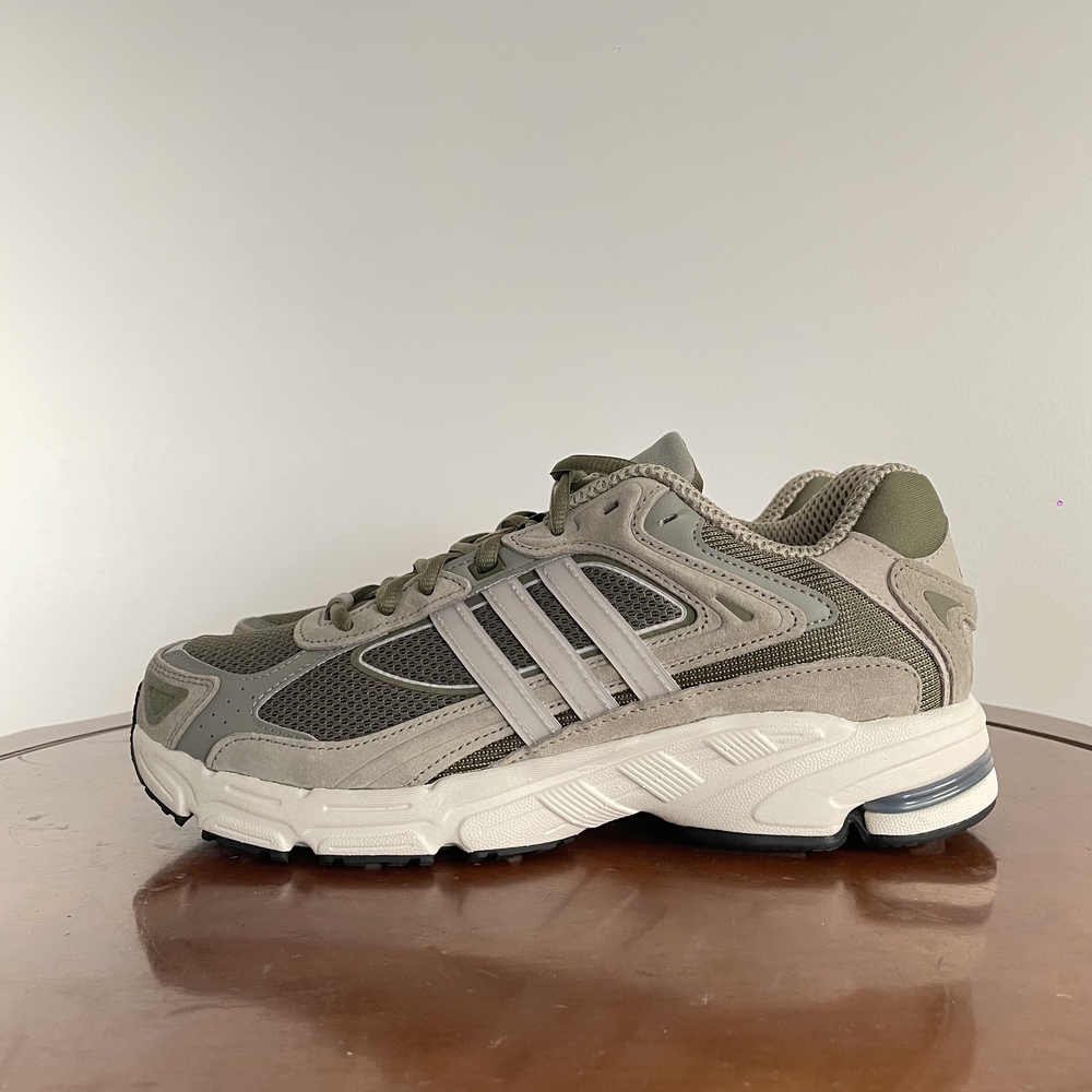 Adidas Response CL Sneakers